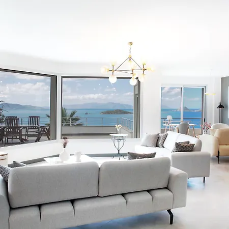 Villa Azure Heaven