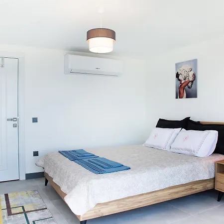 ヴィラ Azure Heaven *