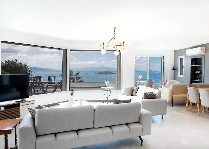 Villa Azure Heaven