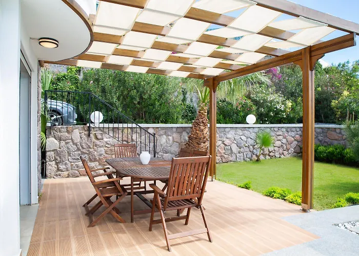 Azure Heaven Willa *