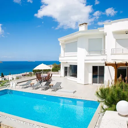 Azure Heaven Villa *