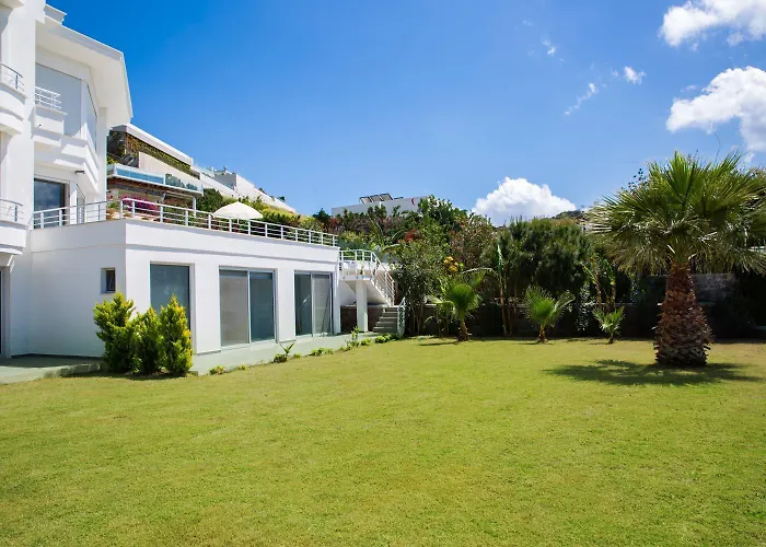 Villa Azure Heaven Karabag